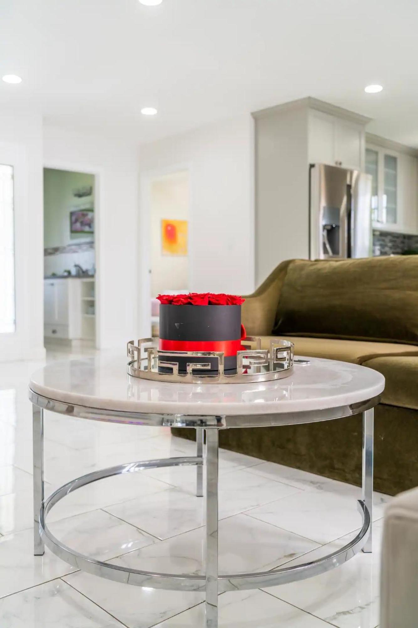 New Luxury Entertaining House With Pool Spa Sauna Tesla Charger Pets Λος Άντζελες Εξωτερικό φωτογραφία